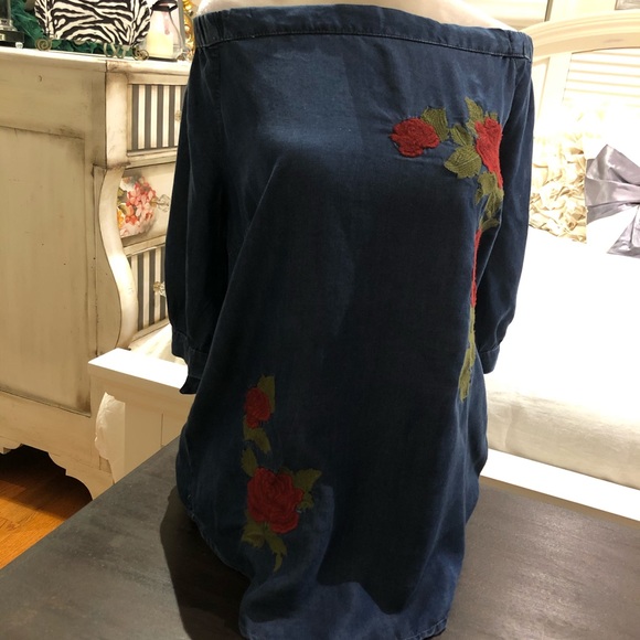 Blue Rain off shoulder top - Picture 2 of 5